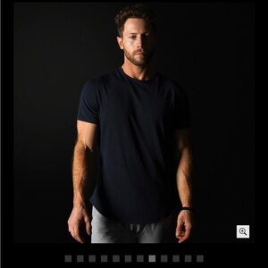 EUC MEN’S WOLFS LUXXFORM SS T-SHIRT - NAVY BLUE - SIZE LARGE